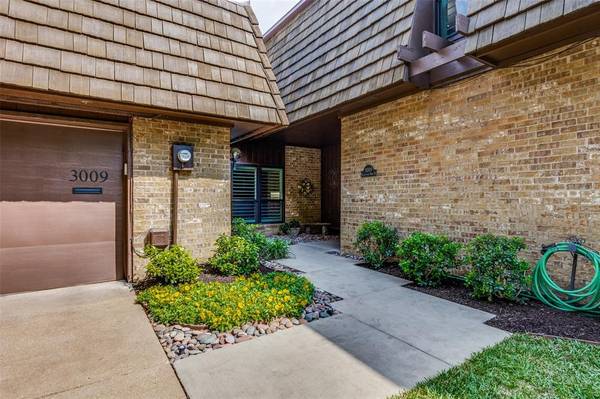 3009 Tanglewood Park W, Fort Worth, TX 76109