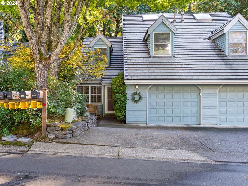 3492 DEVONSHIRE DR, Lake Oswego, OR 97035