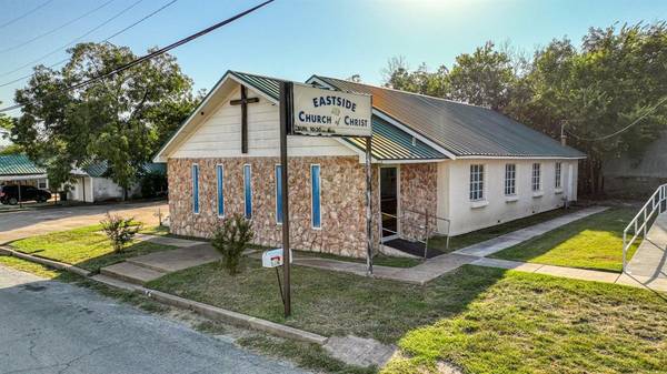 Weatherford, TX 76086,108 S Line Street