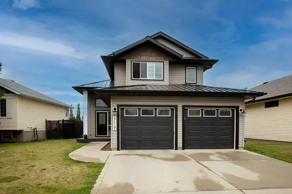 142 Old Boomer RD, Sylvan Lake, AB T4S 2M9