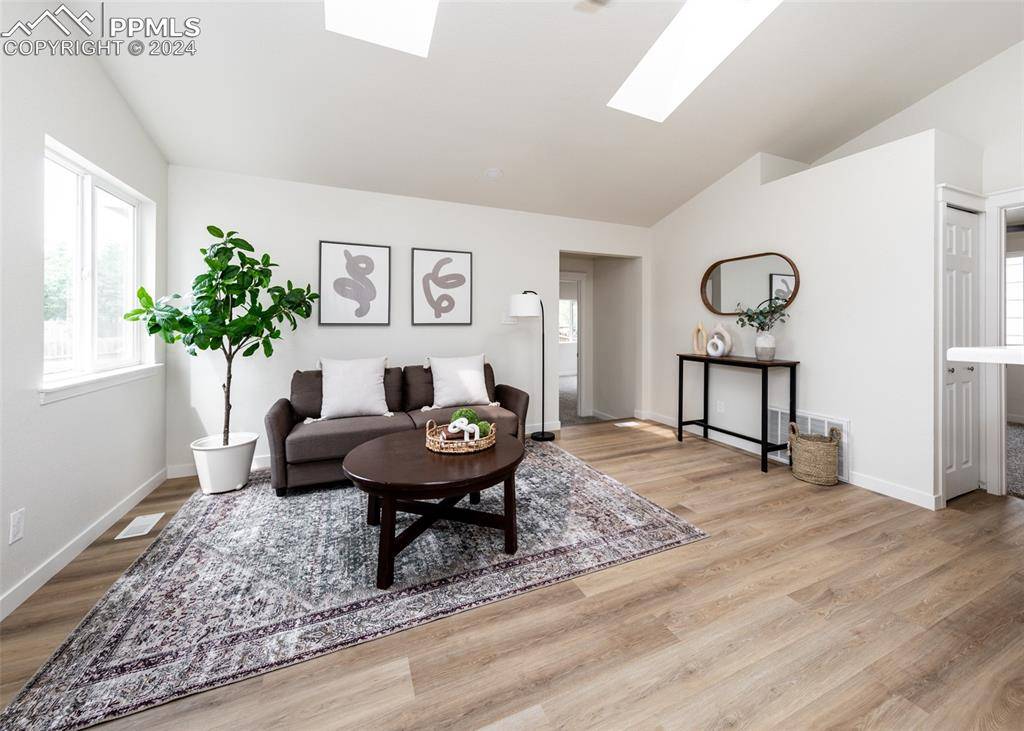 Colorado Springs, CO 80915,6540 Mohican DR