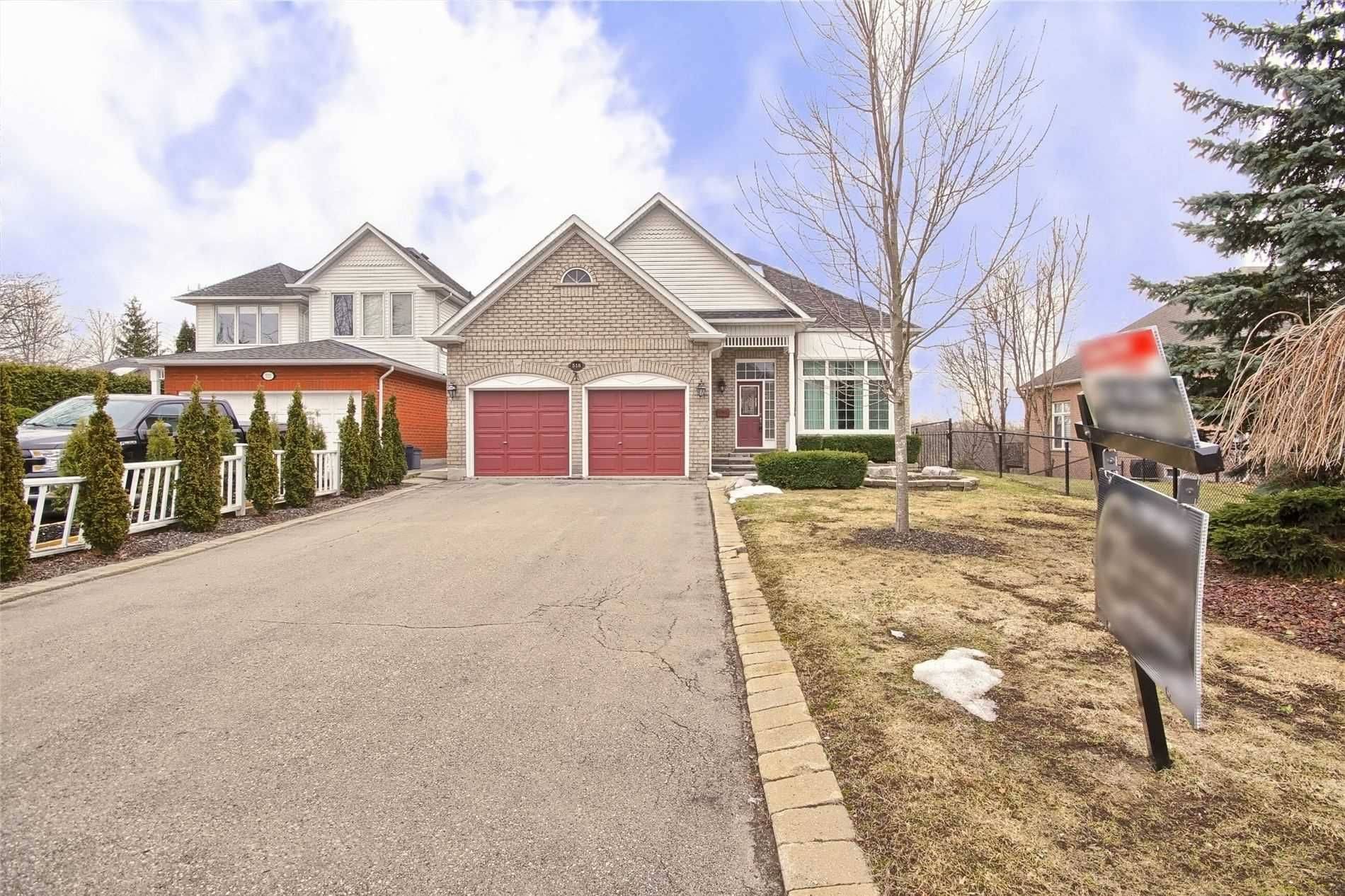 Newmarket, ON L3X 2H4,518 Kinrara CT