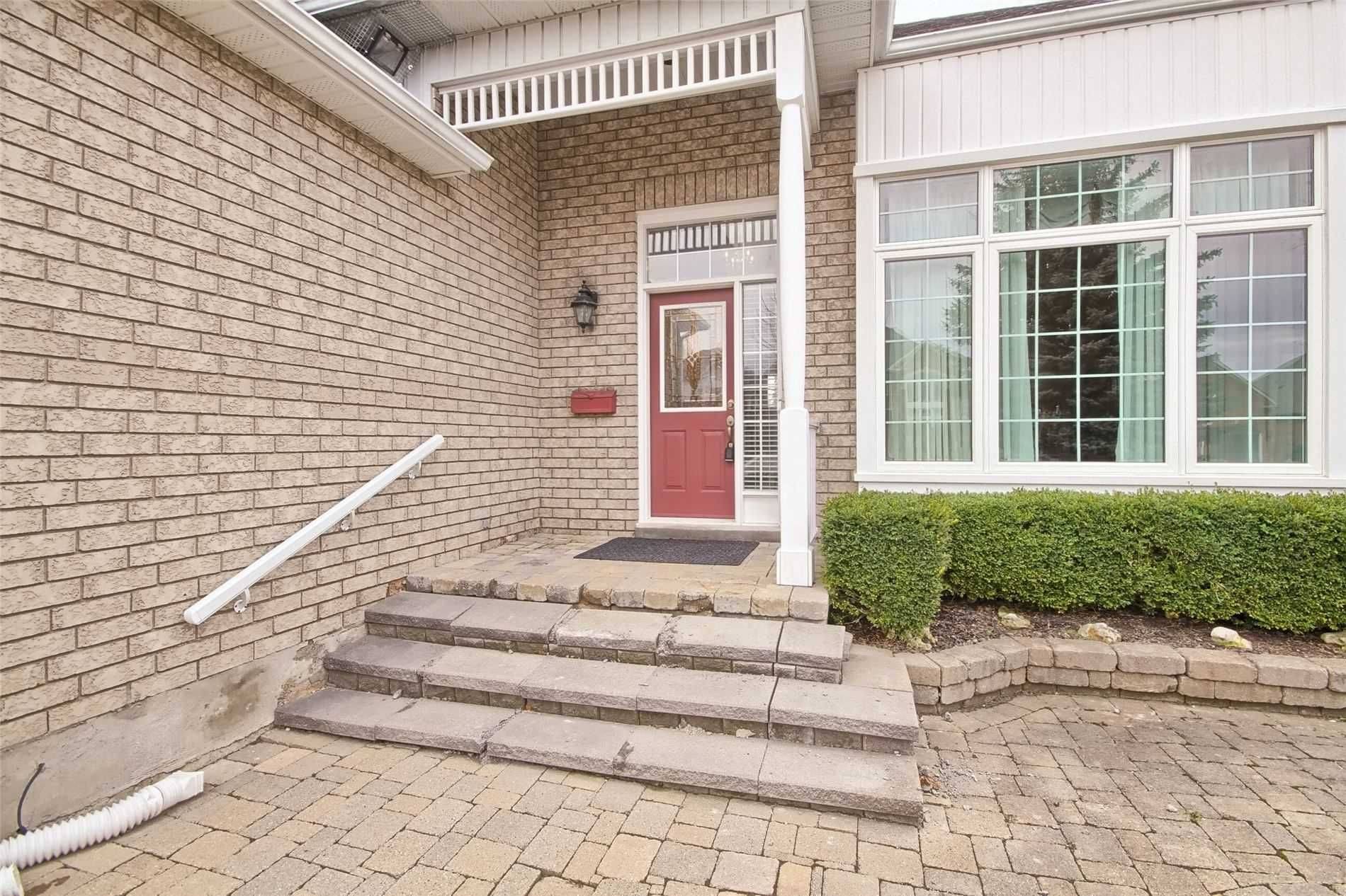 Newmarket, ON L3X 2H4,518 Kinrara CT