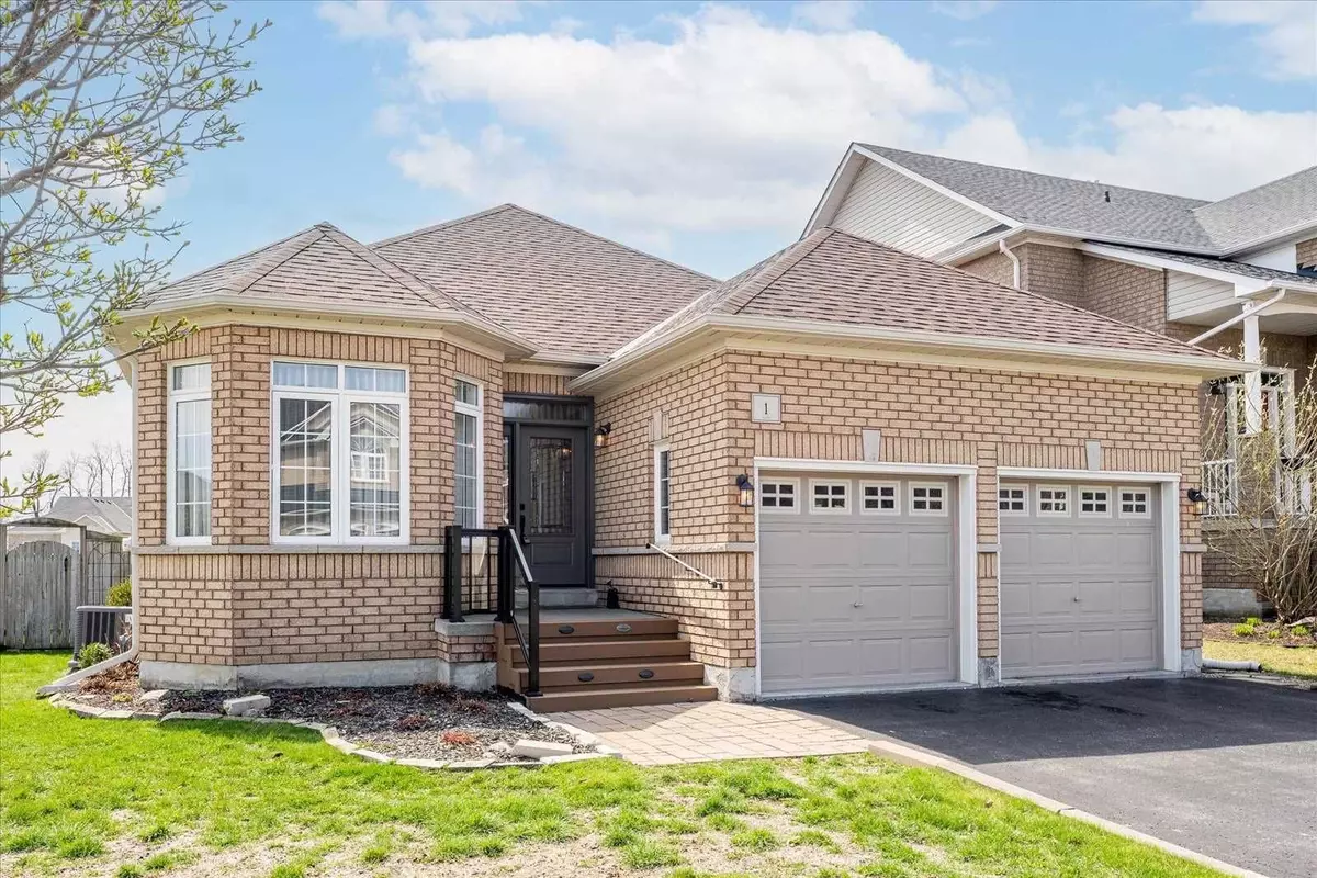 Clarington, ON L1E 3K3,1 Dudley CT