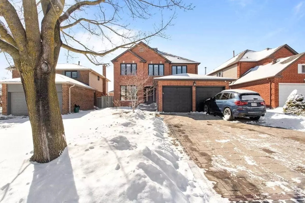 Markham, ON L3T 6Z4,24 Stacey CRES