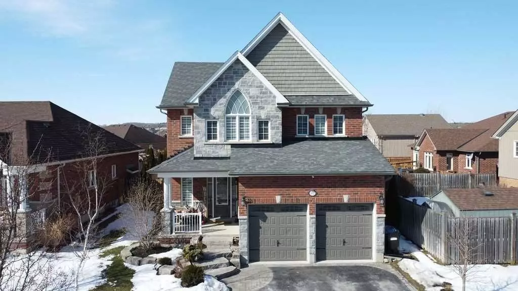 Innisfil, ON L9S 4X1,1052 Quarry DR