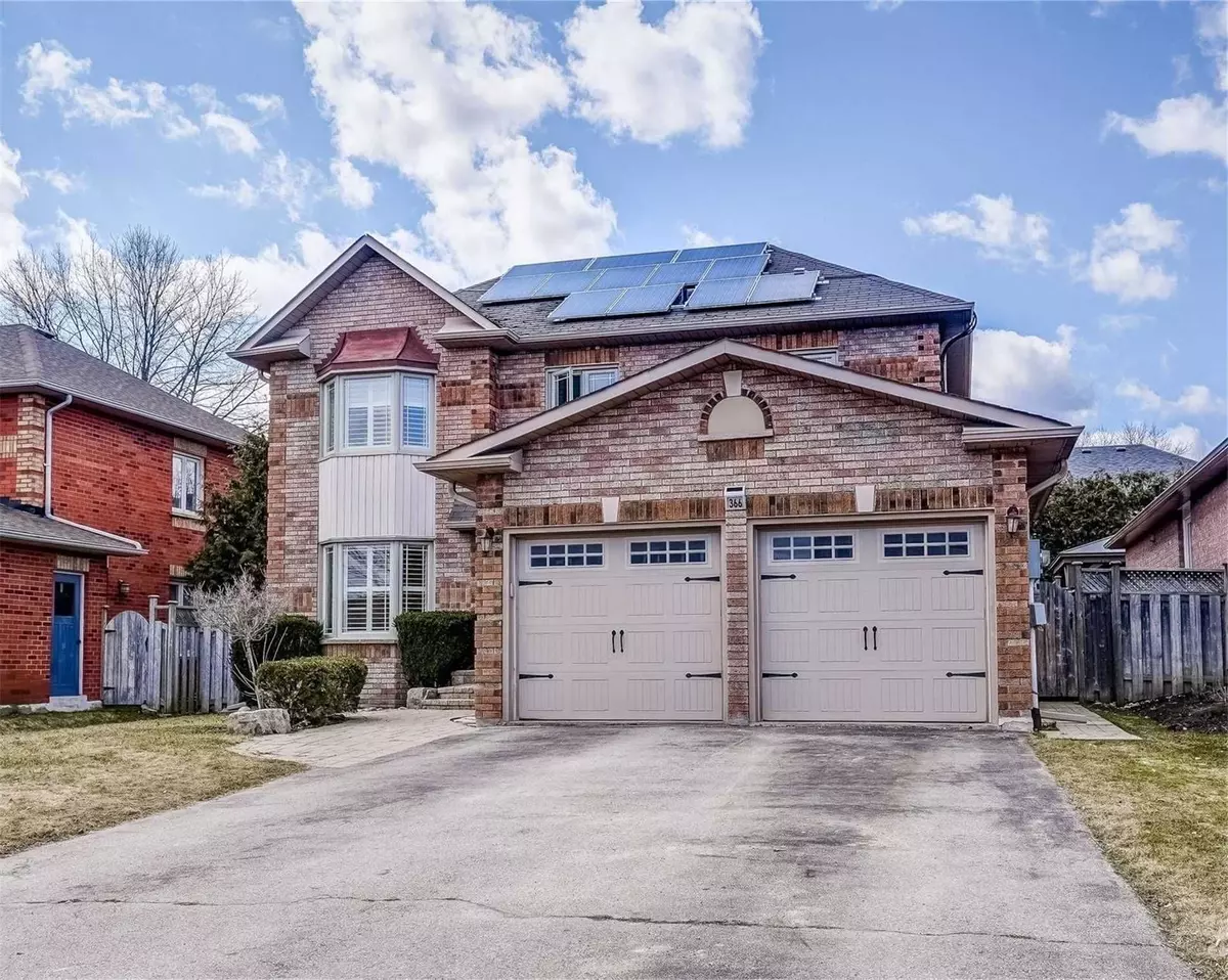 Newmarket, ON L3X 1T3,366 Chambers CRES