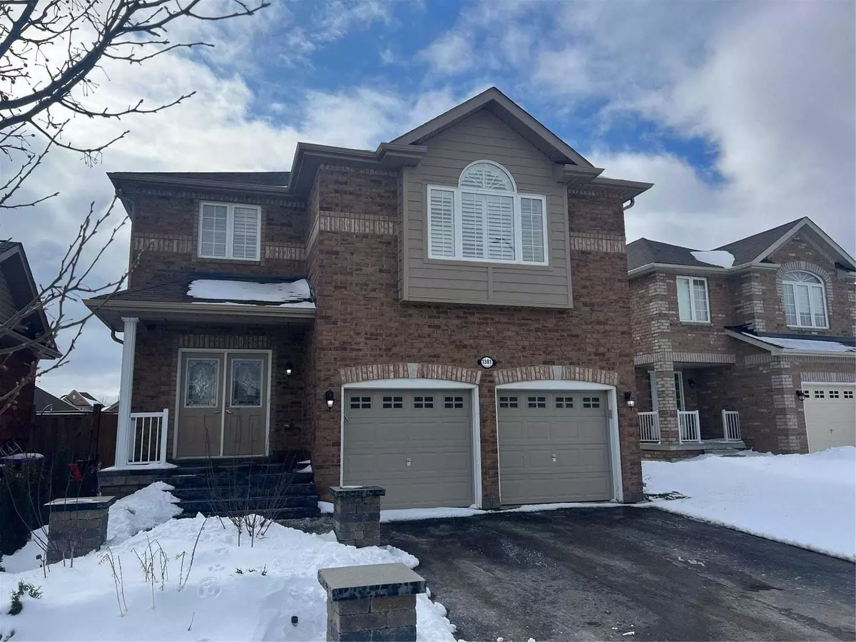 Innisfil, ON L9S 4B7,1381 Hunter ST #St