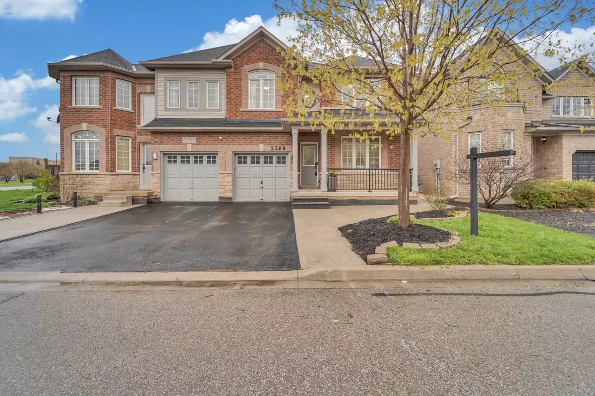 Burlington, ON L7L 7N4,2388 Whitehorn DR