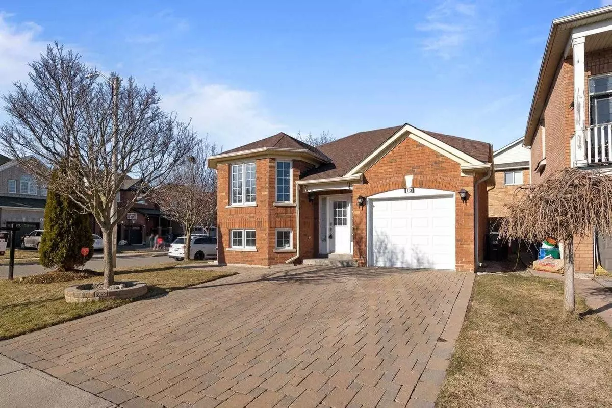 Brampton, ON L7A 2M7,13 Brentcliff DR