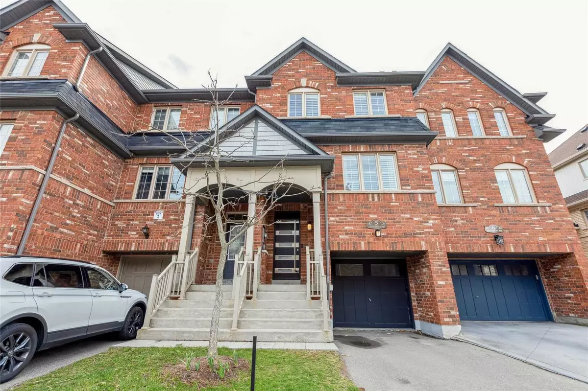 Oakville, ON L6M 0R9,2171 Fiddlers WAY #5