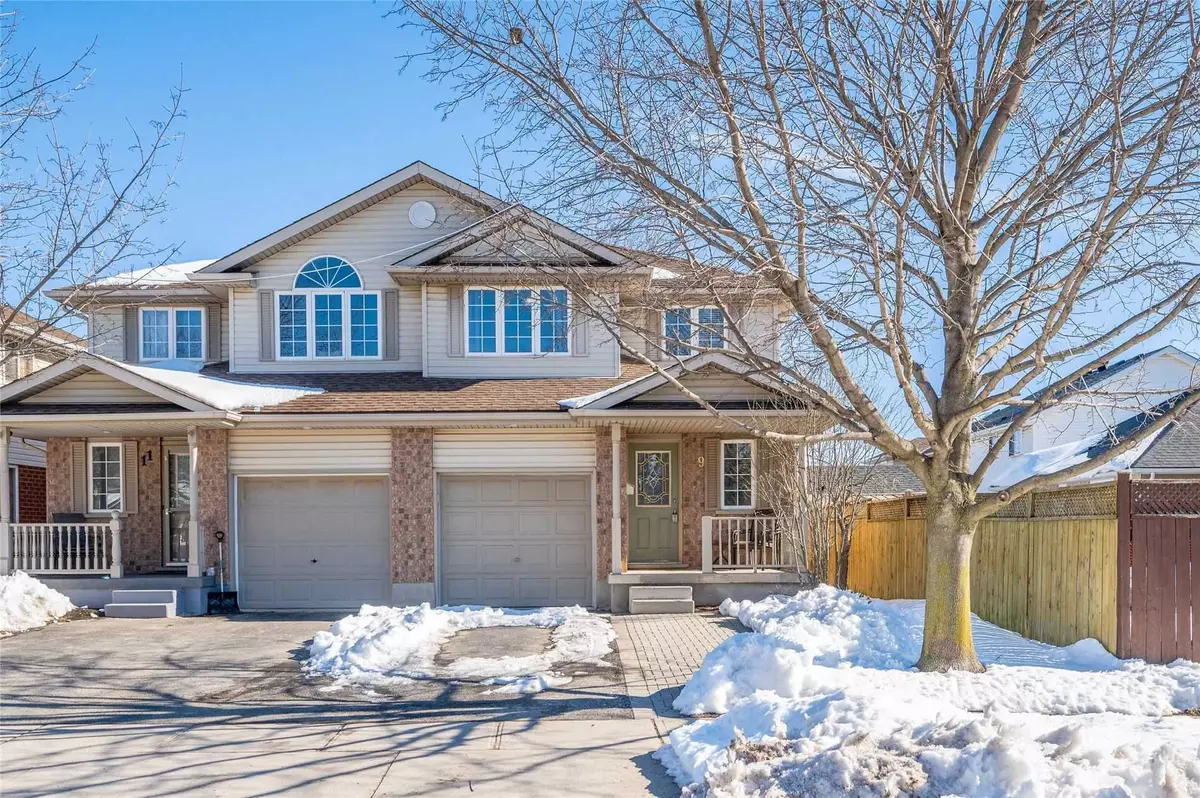 Cambridge, ON N1T 1X7,9 Crawford CRES