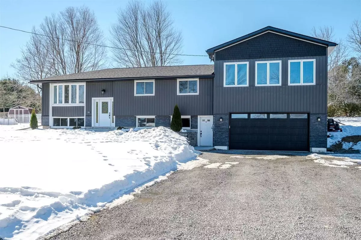 Smith-ennismore-lakefield, ON K0L 1T0,838 Chemongview DR