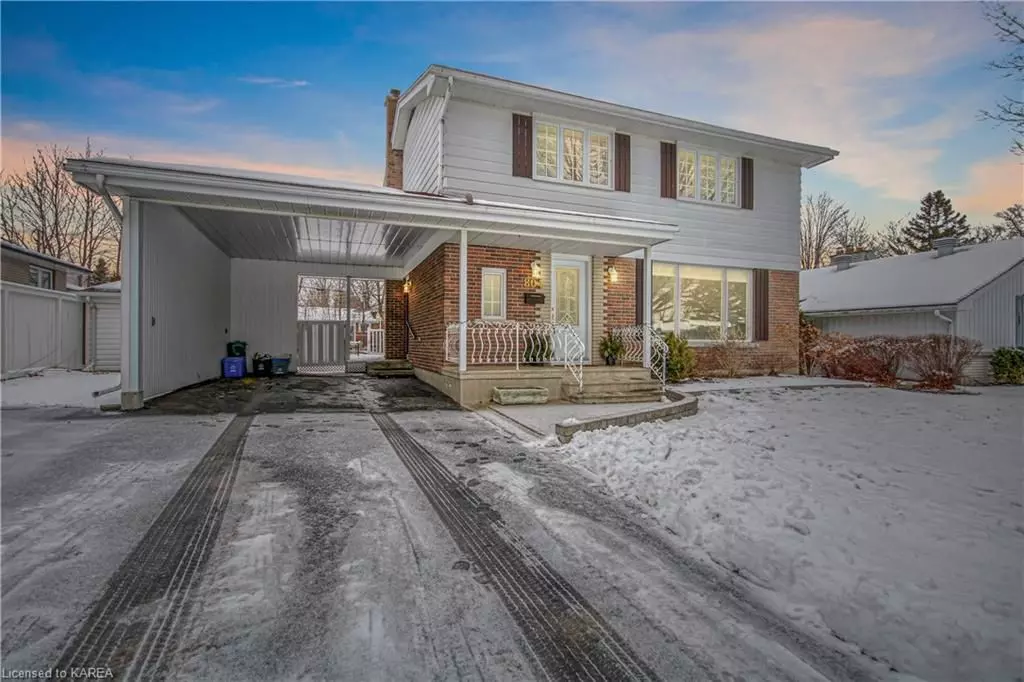 Kingston, ON K7M 4E3,804 ASHLEY CRES