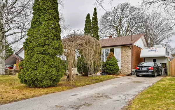 Oshawa, ON L1H 1V3,1165 Ridgecrest AVE