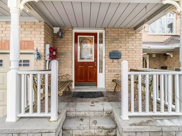 Newmarket, ON L3X 2G7,330 Warner CRES N