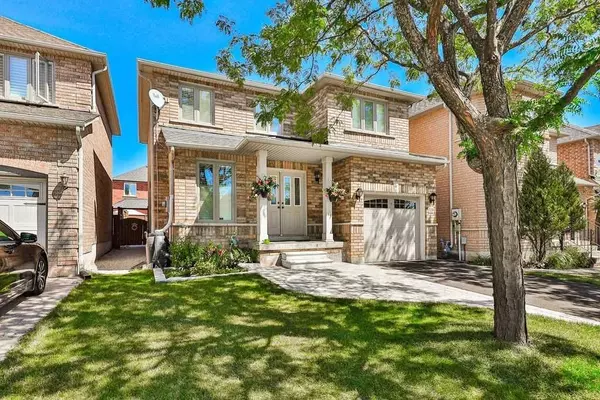 Oakville, ON L6M 3T6,2270 Pell CRES