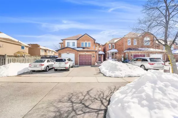 Mississauga, ON L5N 6T7,3808 Craighurst AVE