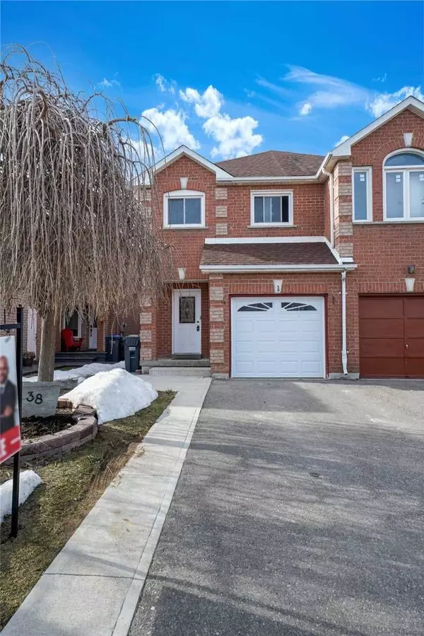 Brampton, ON L6Y 5B2,38 Caruso DR