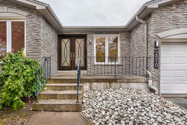 Halton, ON L6L 5E9,2510 Woburn CRES