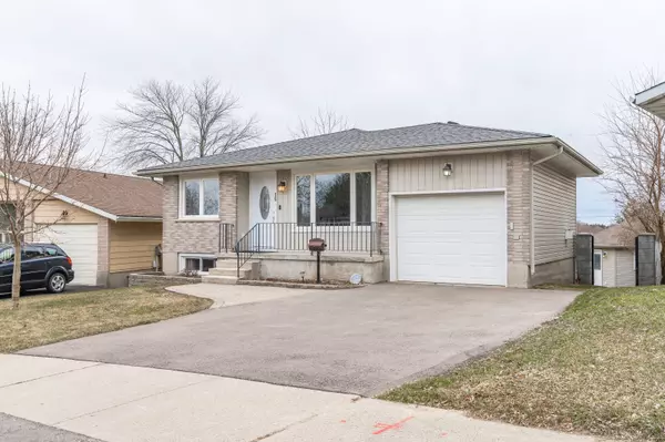 Kitchener, ON N2E 2E6,15 Southwood DR