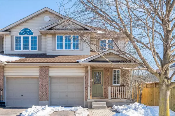 Cambridge, ON N1T 1X7,9 Crawford CRES