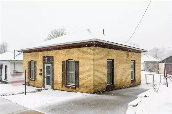 Brantford, ON N3R 3X2,16 Main ST