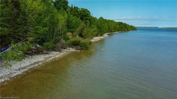 Georgian Bluffs, ON N0H 2T0,503375 Islandview DR