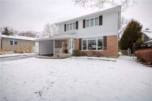 Kingston, ON K7M 4E3,804 ASHLEY CRES