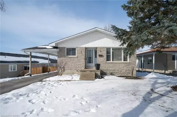 Greater Napanee, ON K7R 3T9,31 REID ST