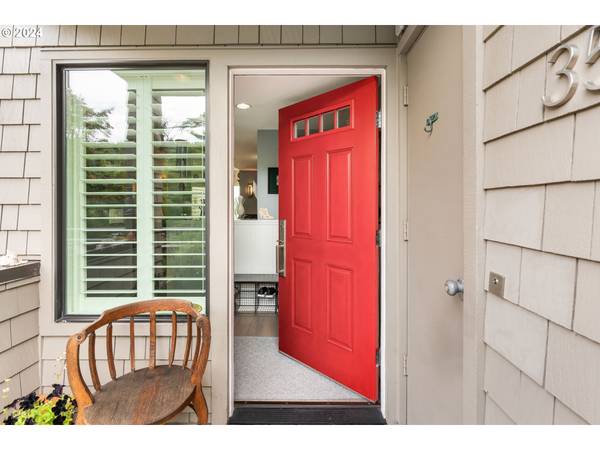 Portland, OR 97239,5858 S RIVERIDGE LN ##35