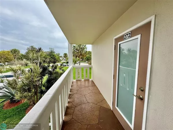 Deerfield Beach, FL 33442,272 Grantham E  #272