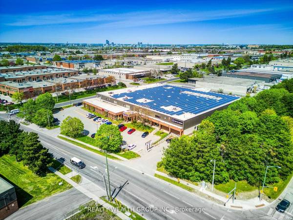 Markham, ON L3R 2M7,7261 Victoria Park AVE #3