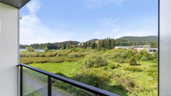 Langford, BC V9B 7B7,1371 Goldstream Ave #514