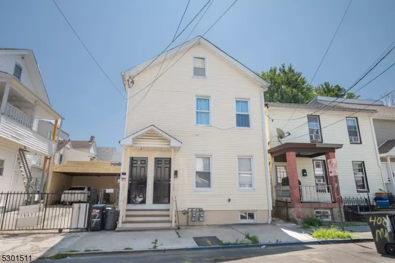 7 Rose St, Paterson City, NJ 07501