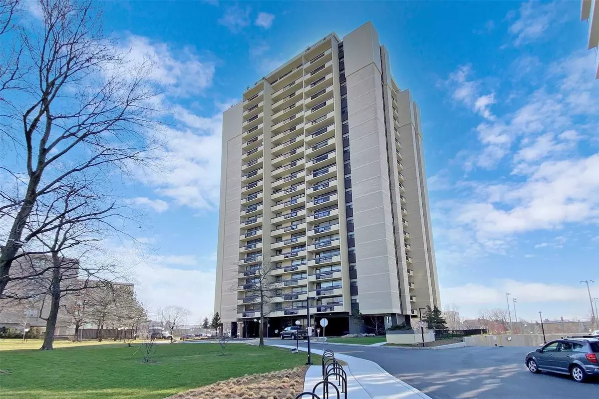 Toronto W04, ON M6L 1B1,1455 Lawrence AVE W #2103