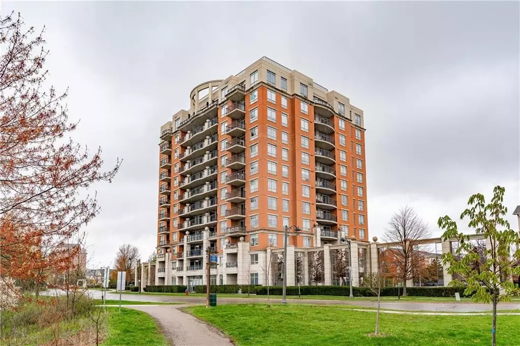 Oakville, ON L6H 0E2,2325 Central Park DR #406