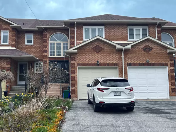 Whitchurch-stouffville, ON L4A 8C2,5 Opal CT