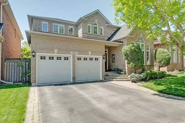 Oakville, ON L6M 4V2,2200 Calloway DR