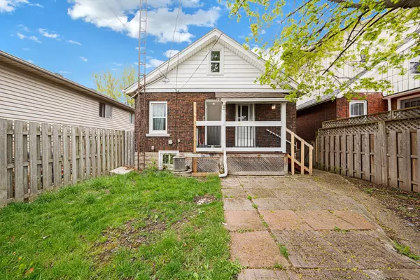 Windsor, ON N9B 2L6,1127 Josephine AVE