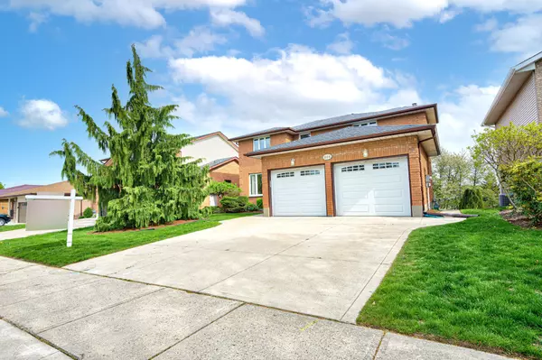 Kitchener, ON N2A 3V7,204 Michener CRES