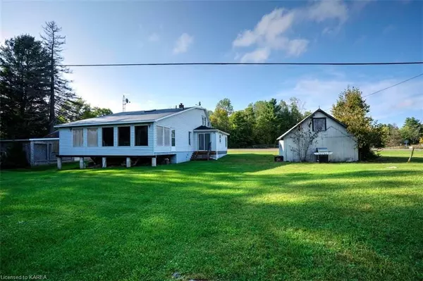 Central Frontenac, ON K0H 2P0,16027 ROAD 509 N/A