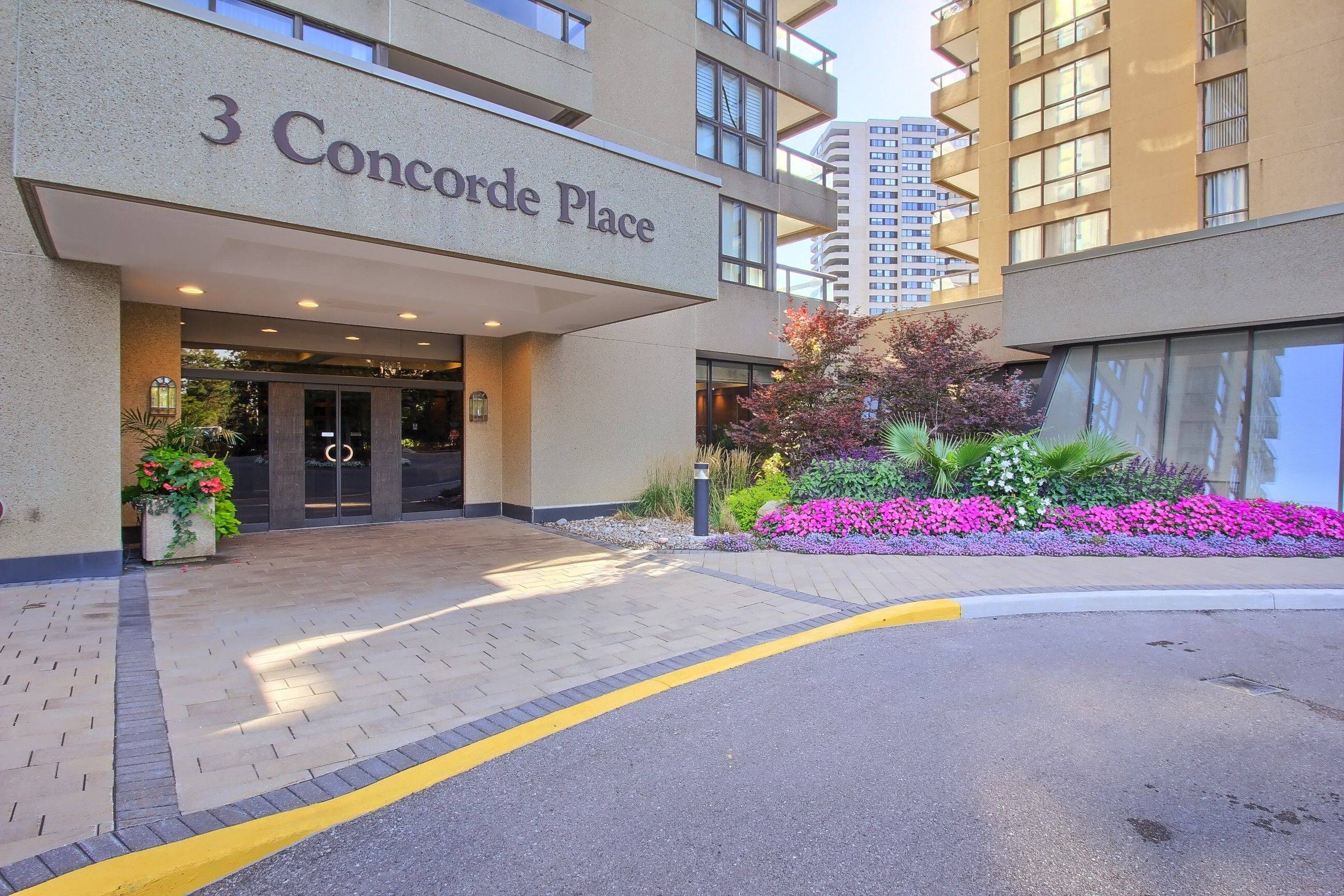 Toronto C13, ON M3C 3K7,3 Concorde PL #1005