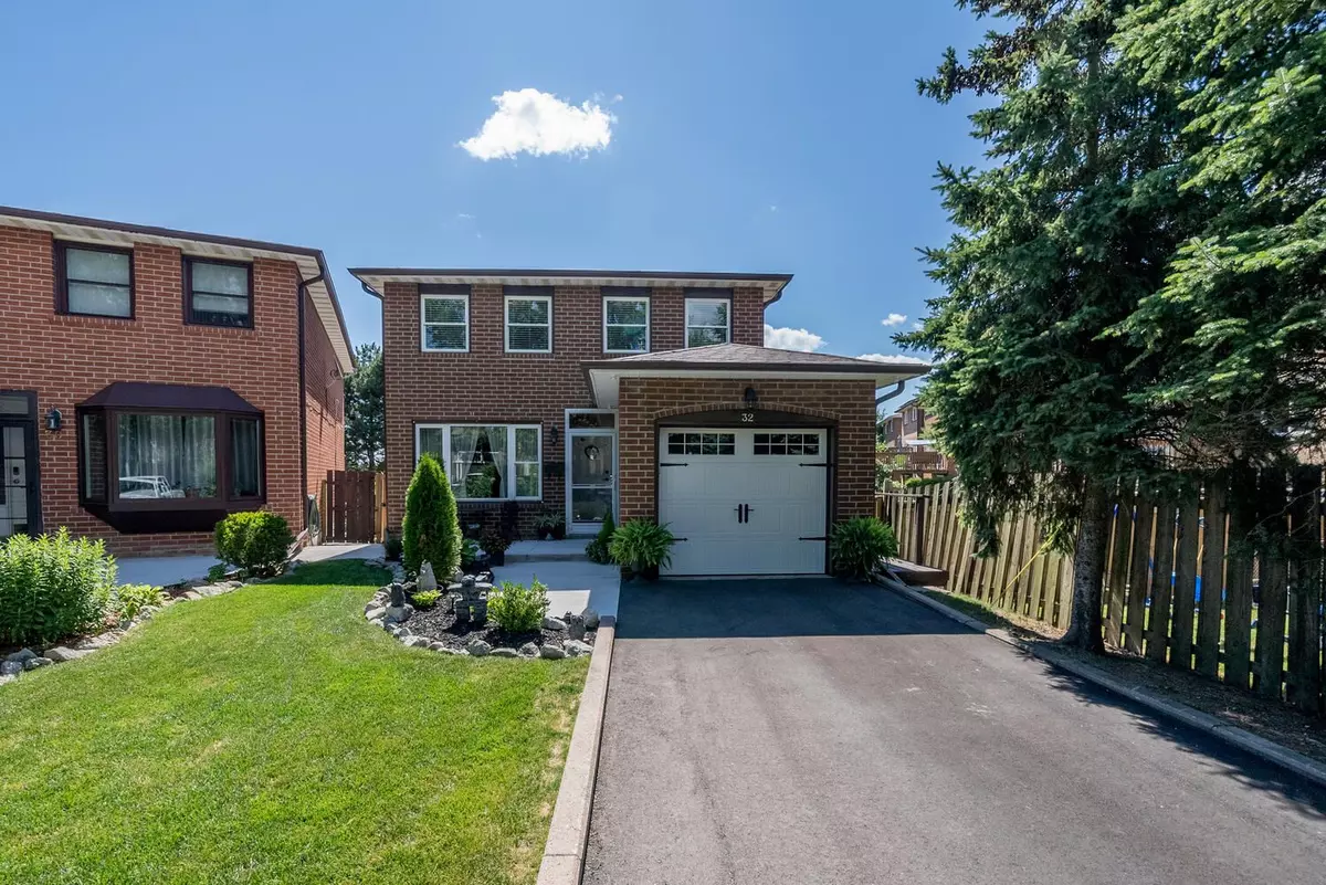 Brampton, ON L6Z 1S1,32 Holgate CT