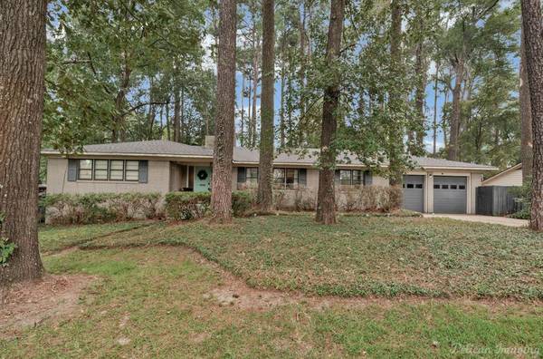 717 Oak Hill Drive, Shreveport, LA 71106