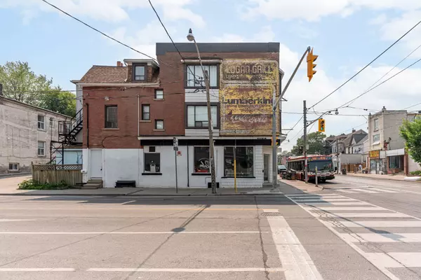 Toronto E01, ON M4M 1Y5,807 Gerrard ST E #LVL 2