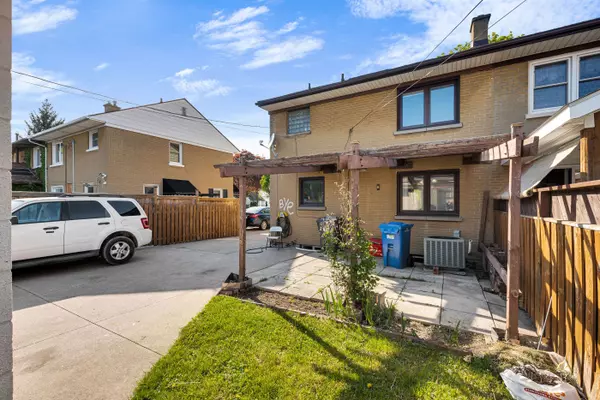 Windsor, ON N9B 1T3,2255 Secord AVE