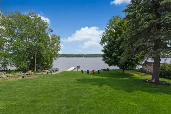 Smith-ennismore-lakefield, ON K0L 1T0,373 GIFFORD DR