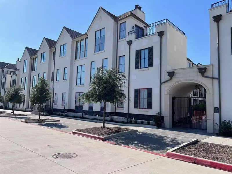 5270 Town And Country Boulevard #111B, Frisco, TX 75034