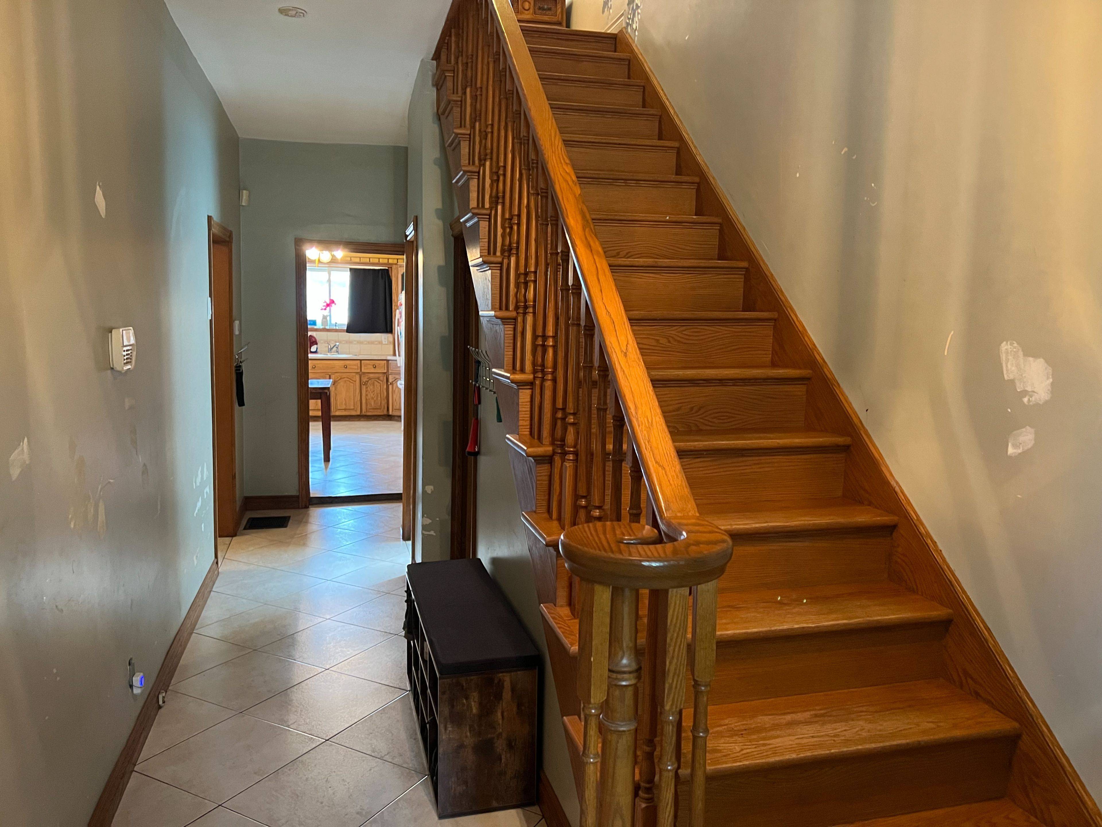 Hamilton, ON L8L 2M2,70 Harvey ST